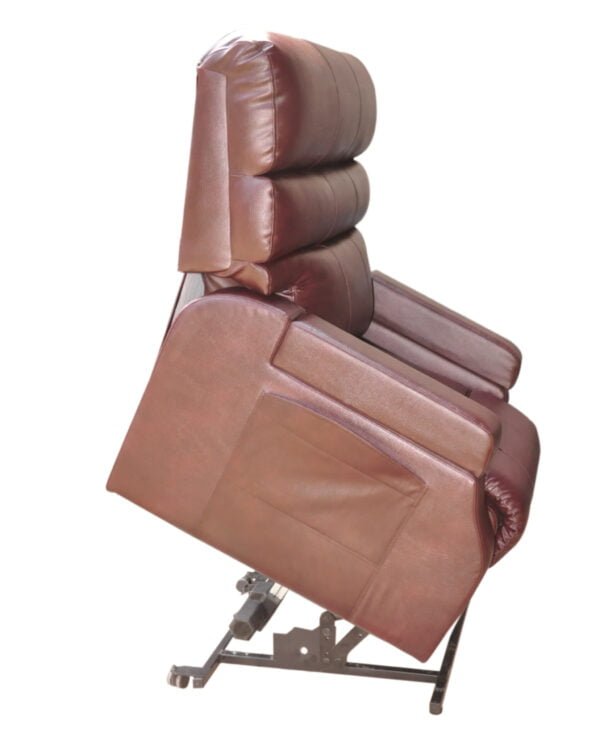 03 Recliner 26